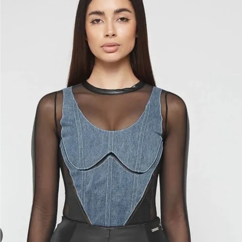 Maniere de voir bodysuit